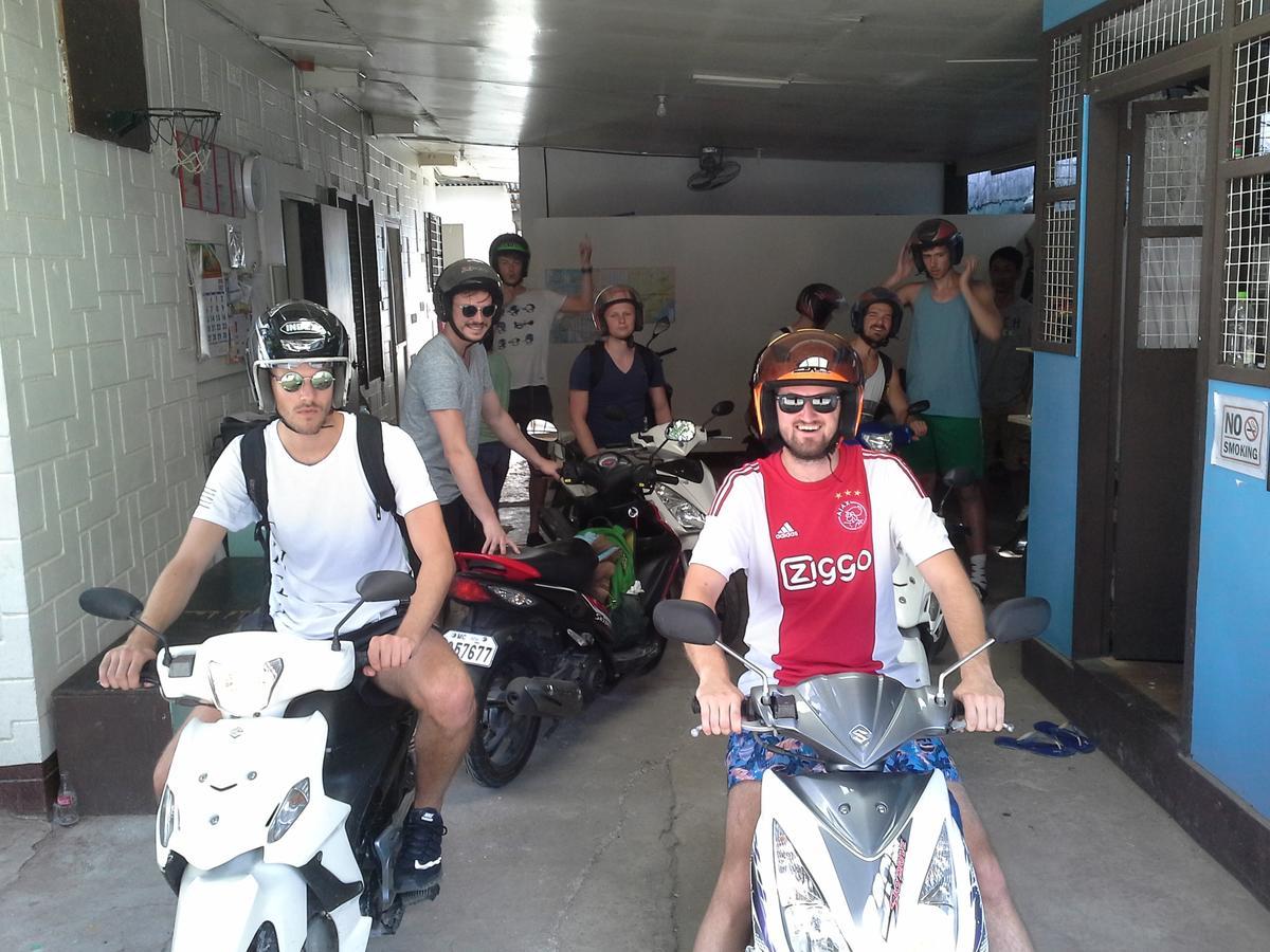 סבו 8Th Street Guesthouse מראה חיצוני תמונה